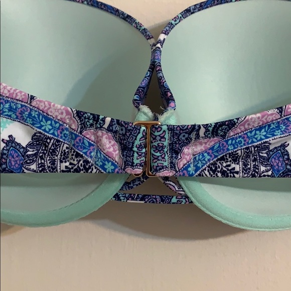Victoria’s Secret bikini top - Picture 5 of 6